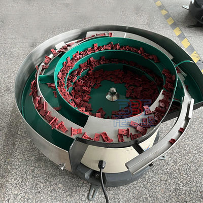 Máquina de alimentação de tabuleiro com fecho à prova de som de revestimento de PU Hopper Vibrating Feeder