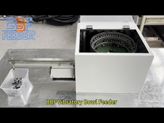 Sistema de alimentação de montagem de alimentador de tigela vibratório personalizado