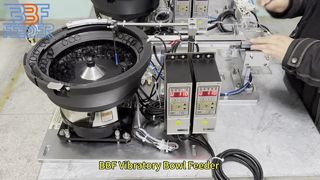 Alimentador de tigela vibratória de fabricante chinêsAlta precisão alimentador de anel elástico de plástico personalizado